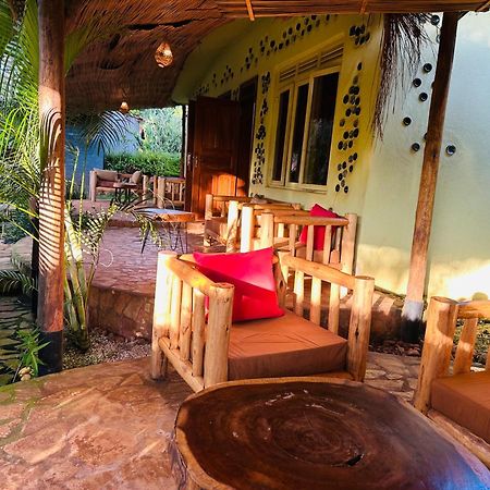 Afro Smile Hotel & Guest House Jinja Kültér fotó