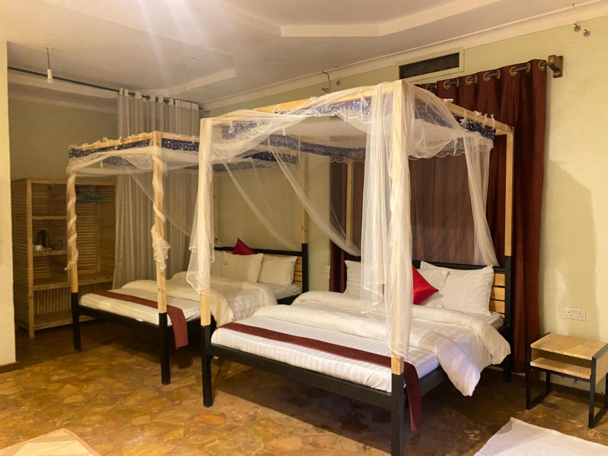 Afro Smile Hotel & Guest House Jinja Kültér fotó