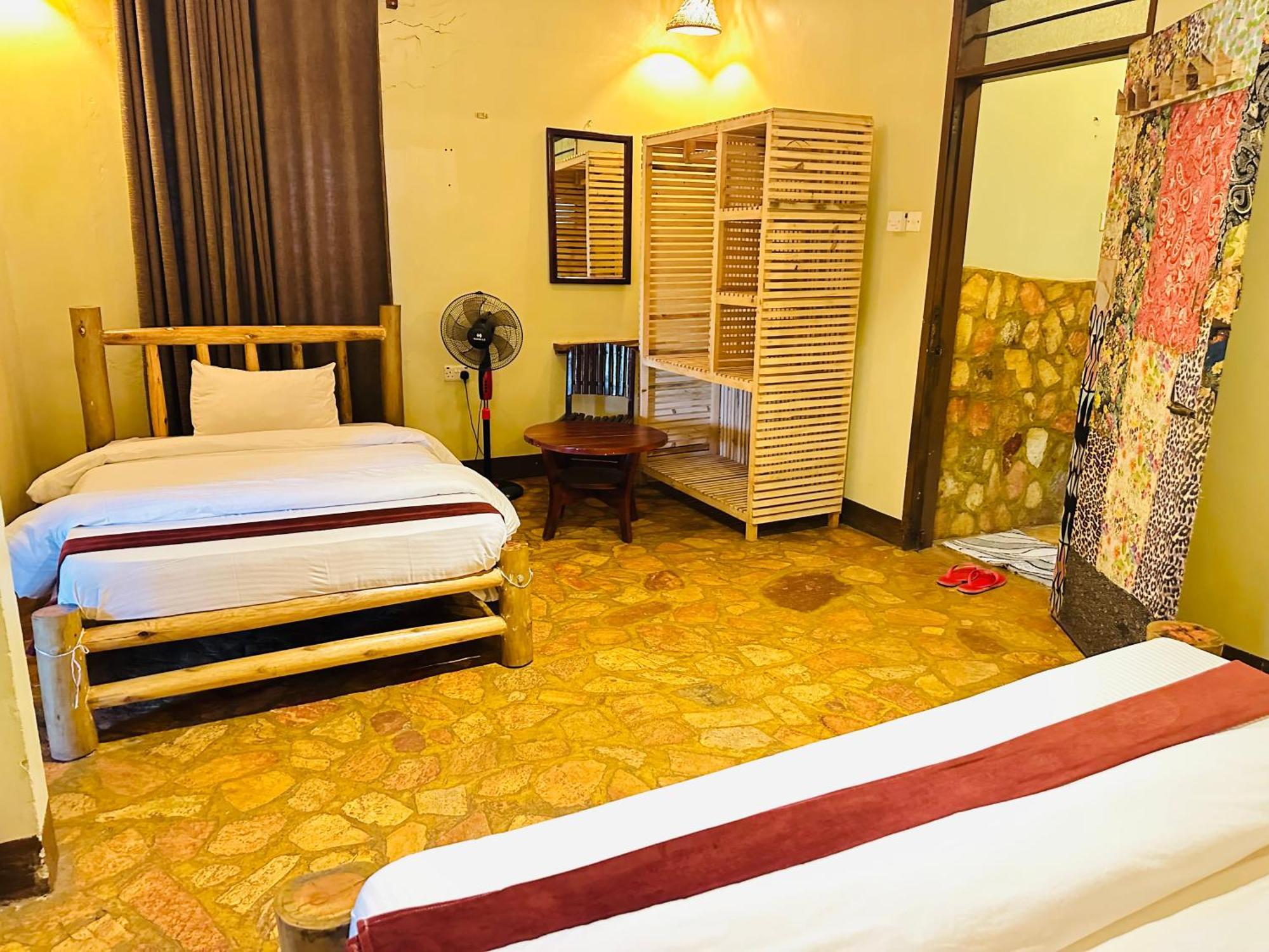 Afro Smile Hotel & Guest House Jinja Kültér fotó
